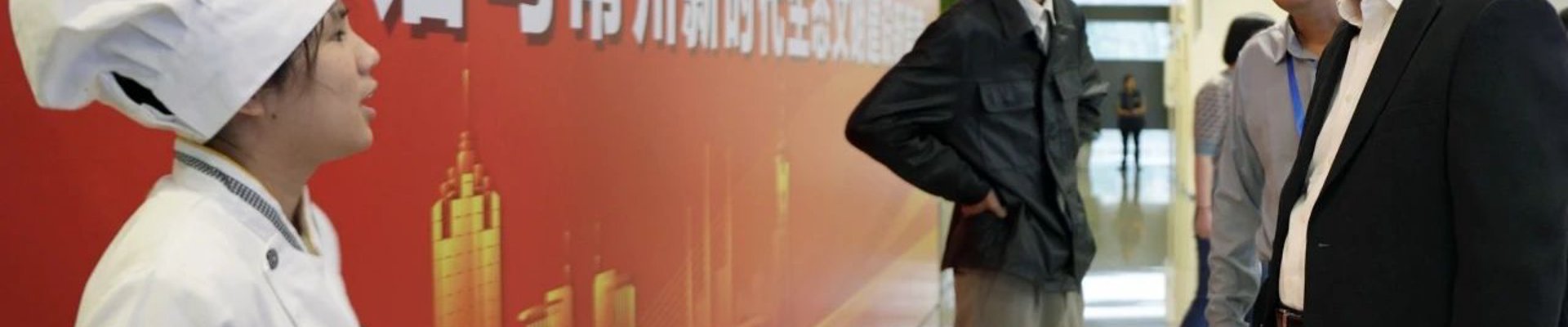 龙8头号玩家联系方式